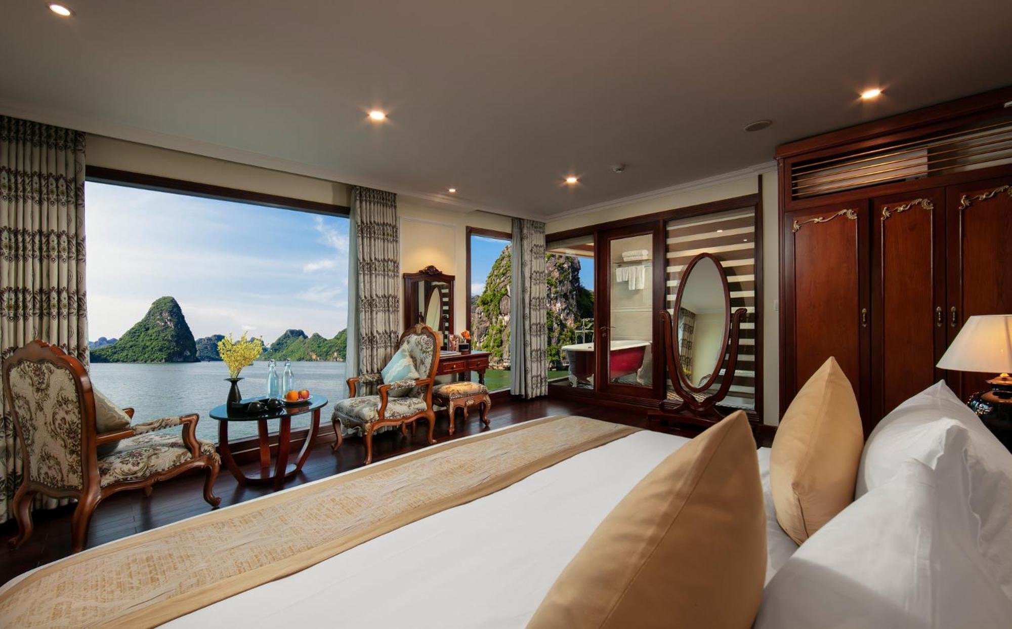 Hotel Emperor Cruises Legacy Hạ Long Exterior foto